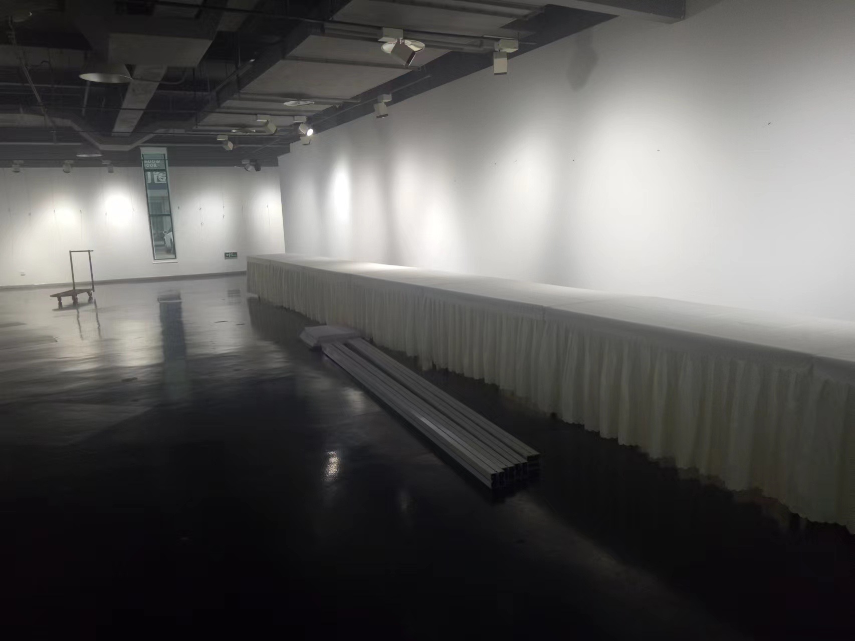 德陽市大型活動展板租賃搭建與專業(yè)平面設(shè)計一體化服務(wù)